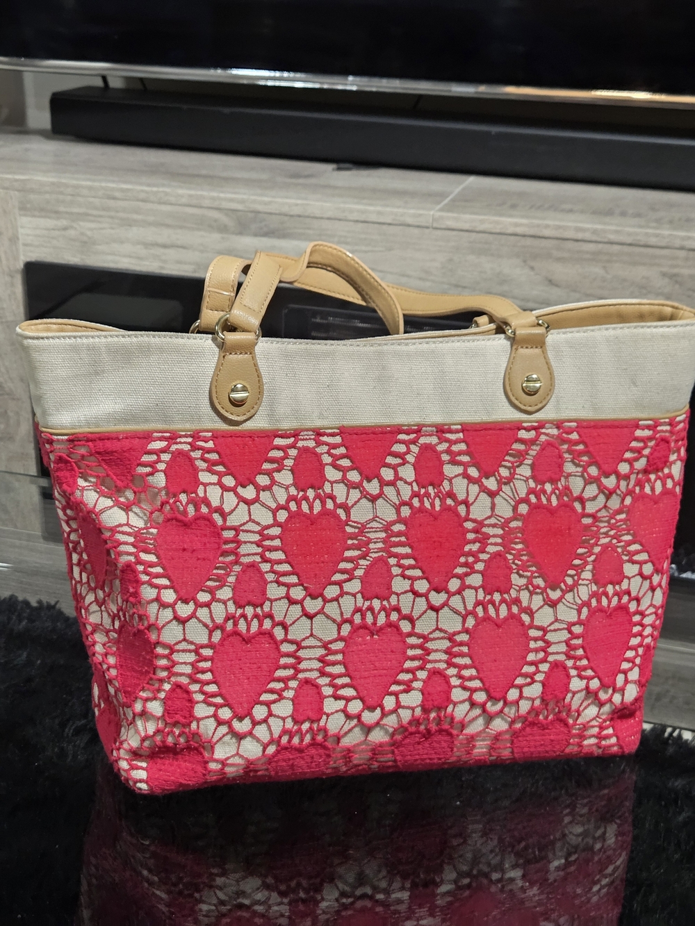 Betsey Johnson Lacey Heart Tote & Wristlet - Picture 7 of 14